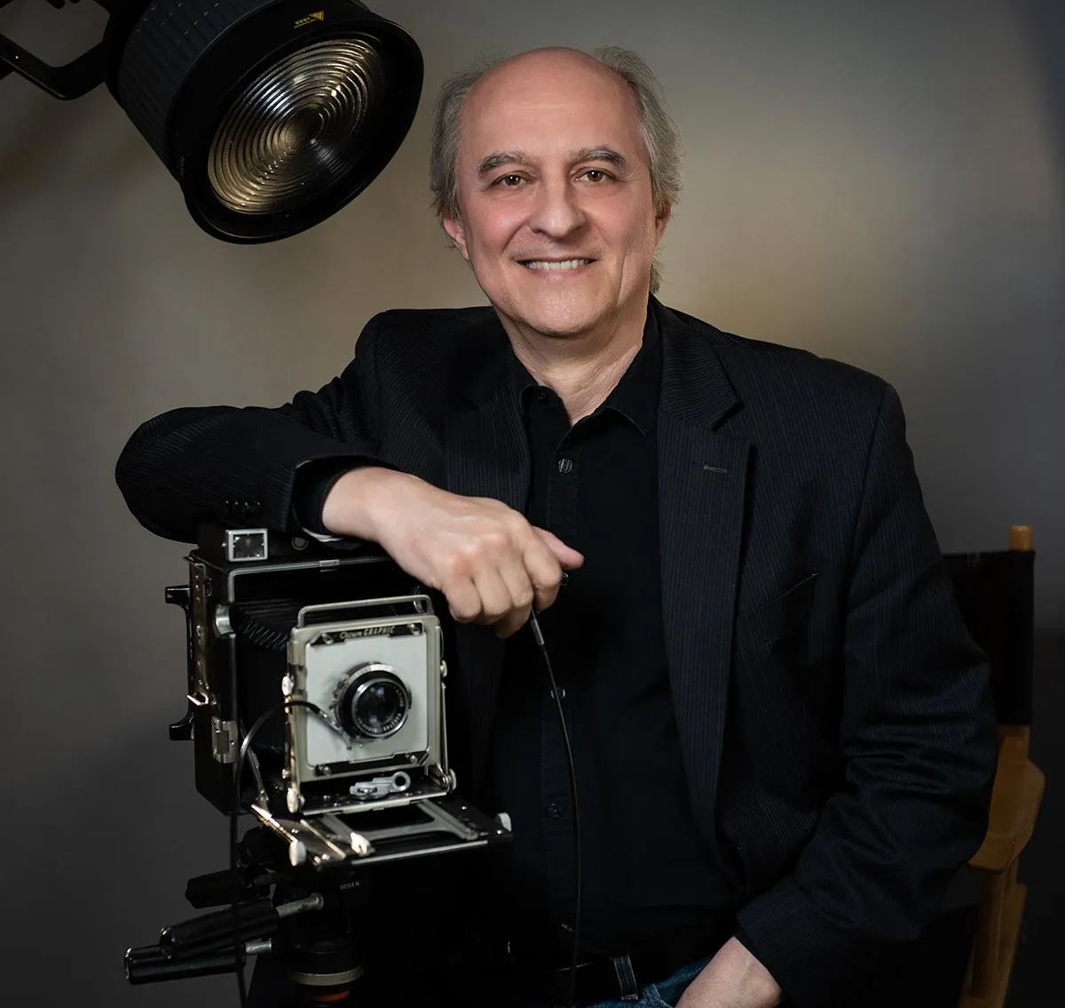 Paolo Ciccone – Charleston SC portrait and boudoir photographer ready to discuss your dream session