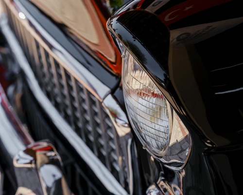  Window Tinting