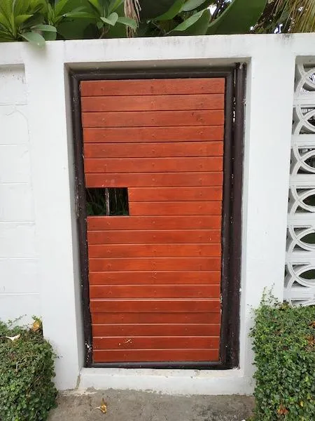 Pedesrian gates