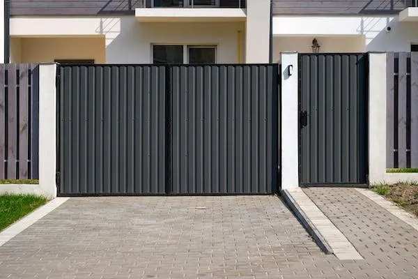 Pedesrian gates