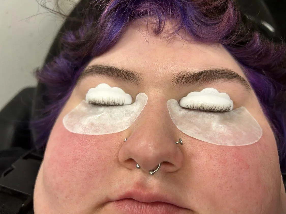 a picture of a lash lift processing