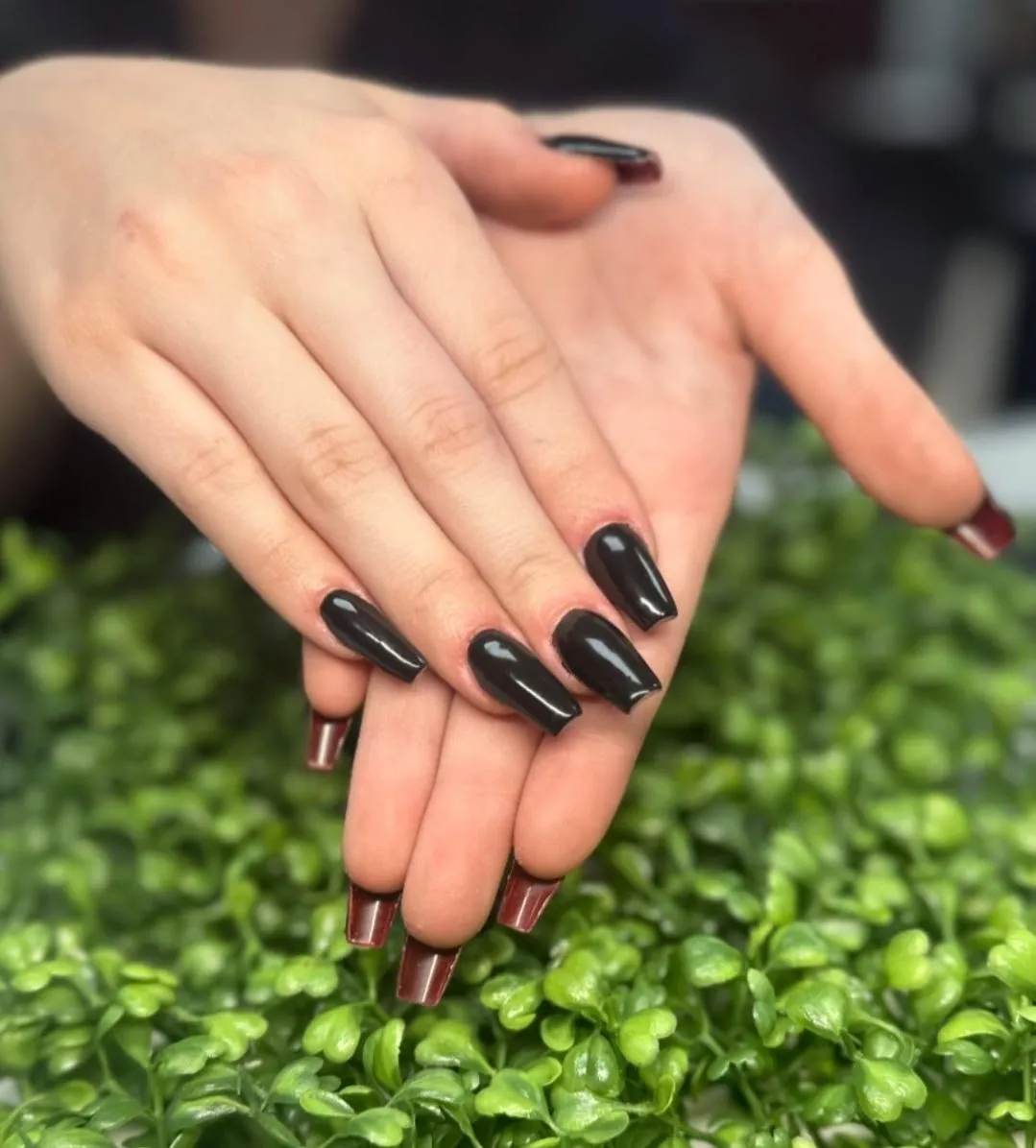 Black nails with red undertips