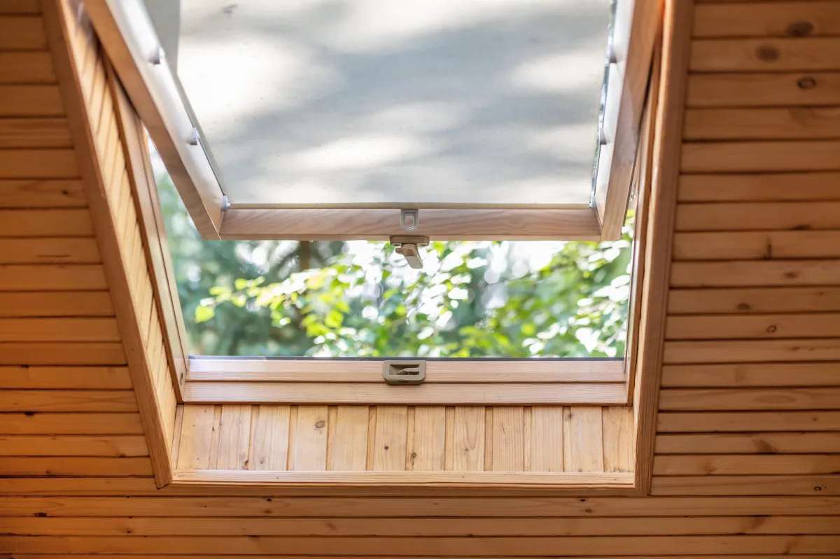 skylight attic blinds kent