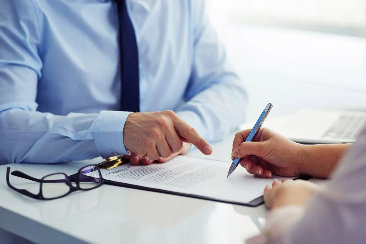Cualquier modificación contractual en las pólizas requiere la aceptación expresa del asegurado