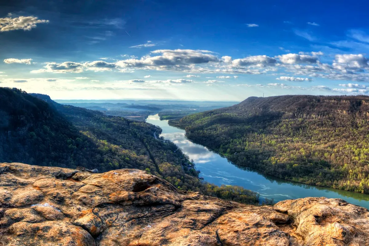 Living on Signal Mountain, TN: Homes, Trails & Mountain Life