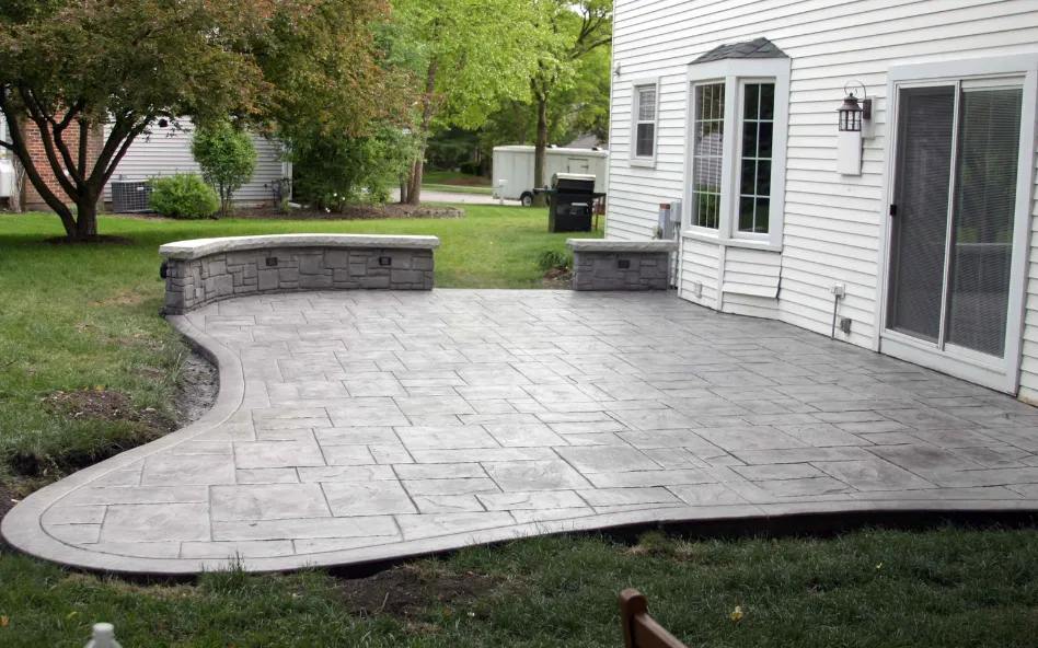 Philadelphia Concrete Pros builds and installs patios.