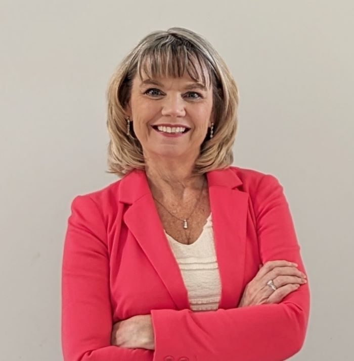 Tina Antrim, Financial Clarity Coach