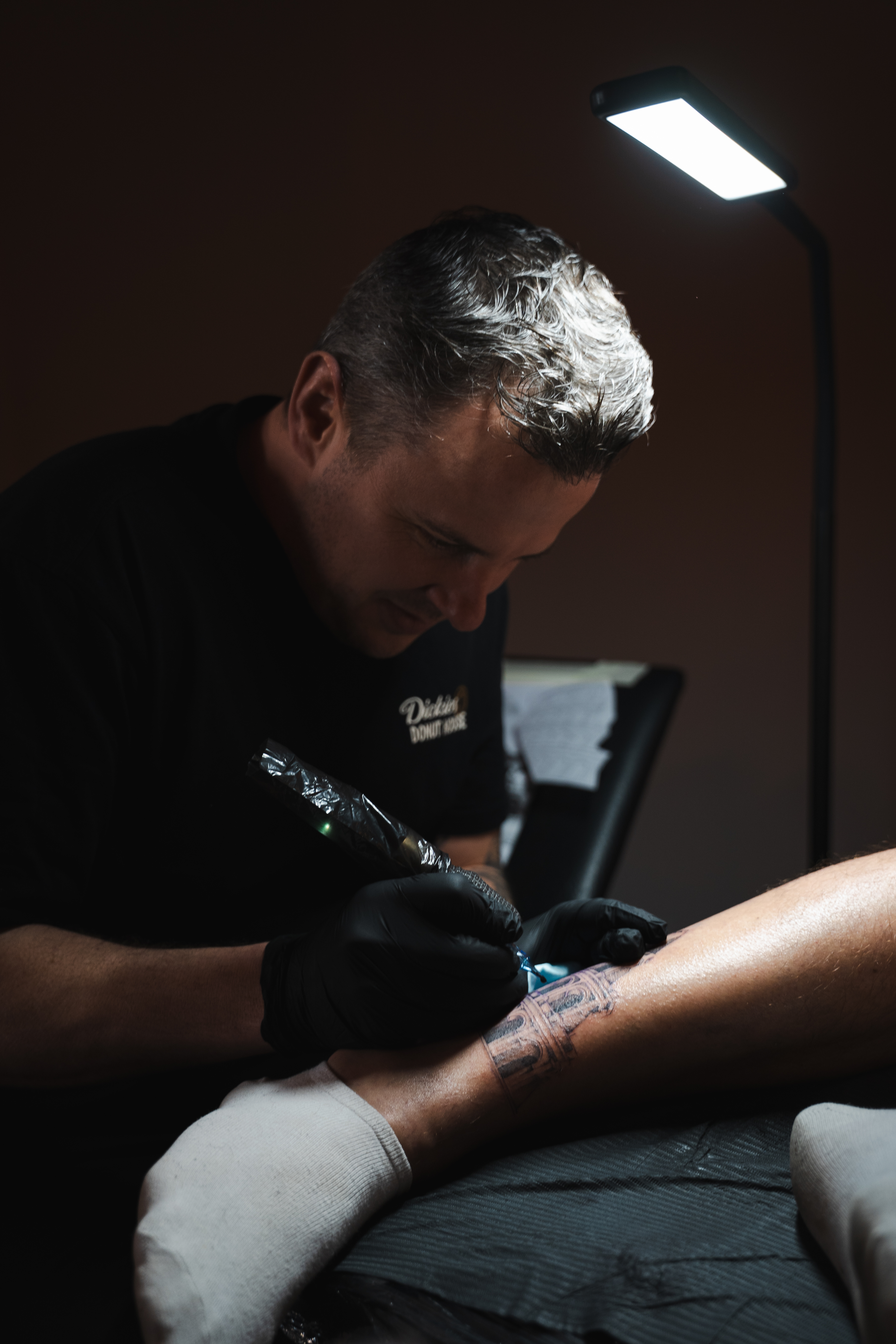 red white and black no smoking sign