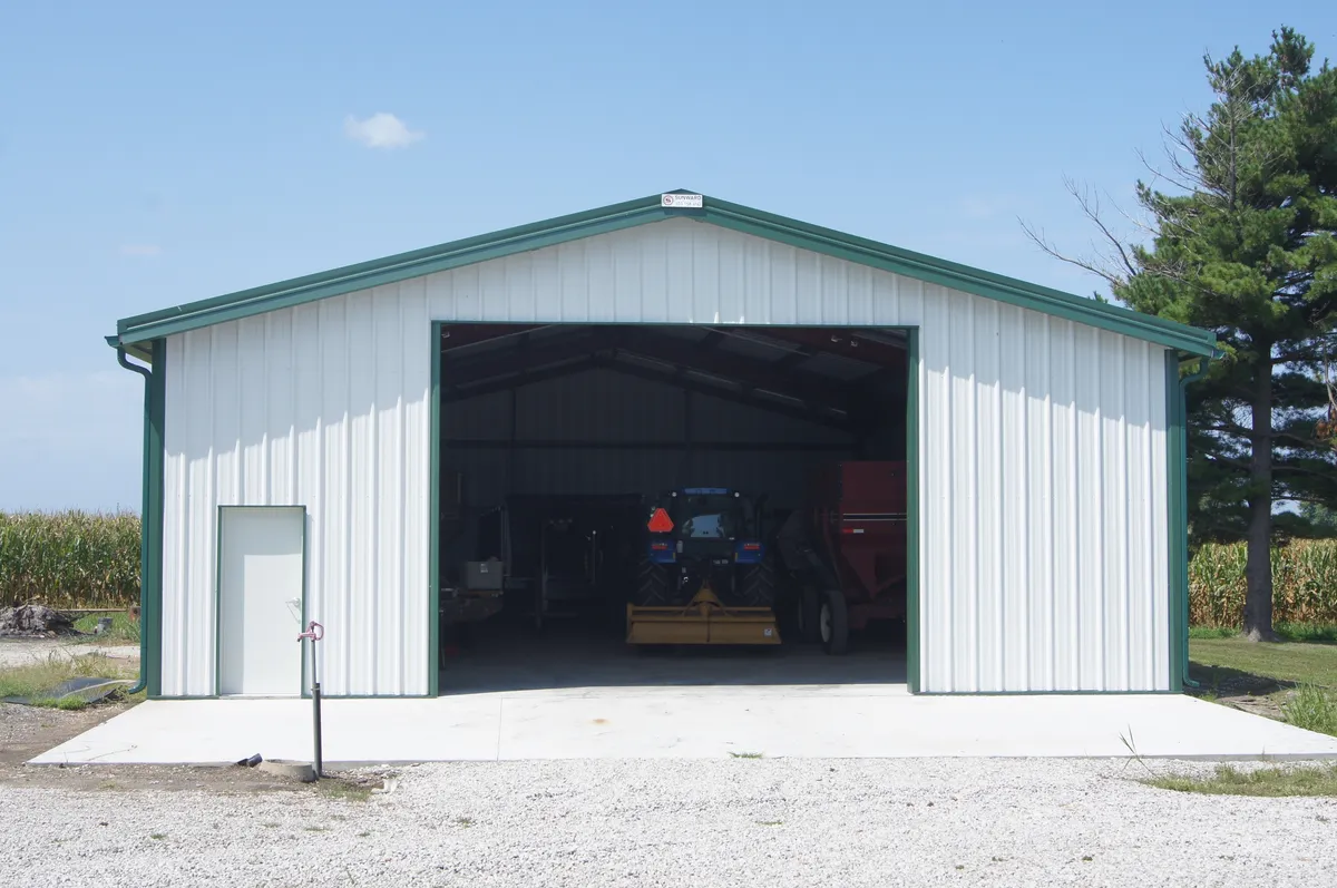 Commercial steel building construction by Salt Lake Metal Buildings
