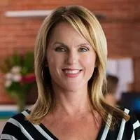 What a lovely photo of Janine Paynter, Group Account Director at Wahoo Advertising. (Thanks, luv. You're pretty awesome, too.)