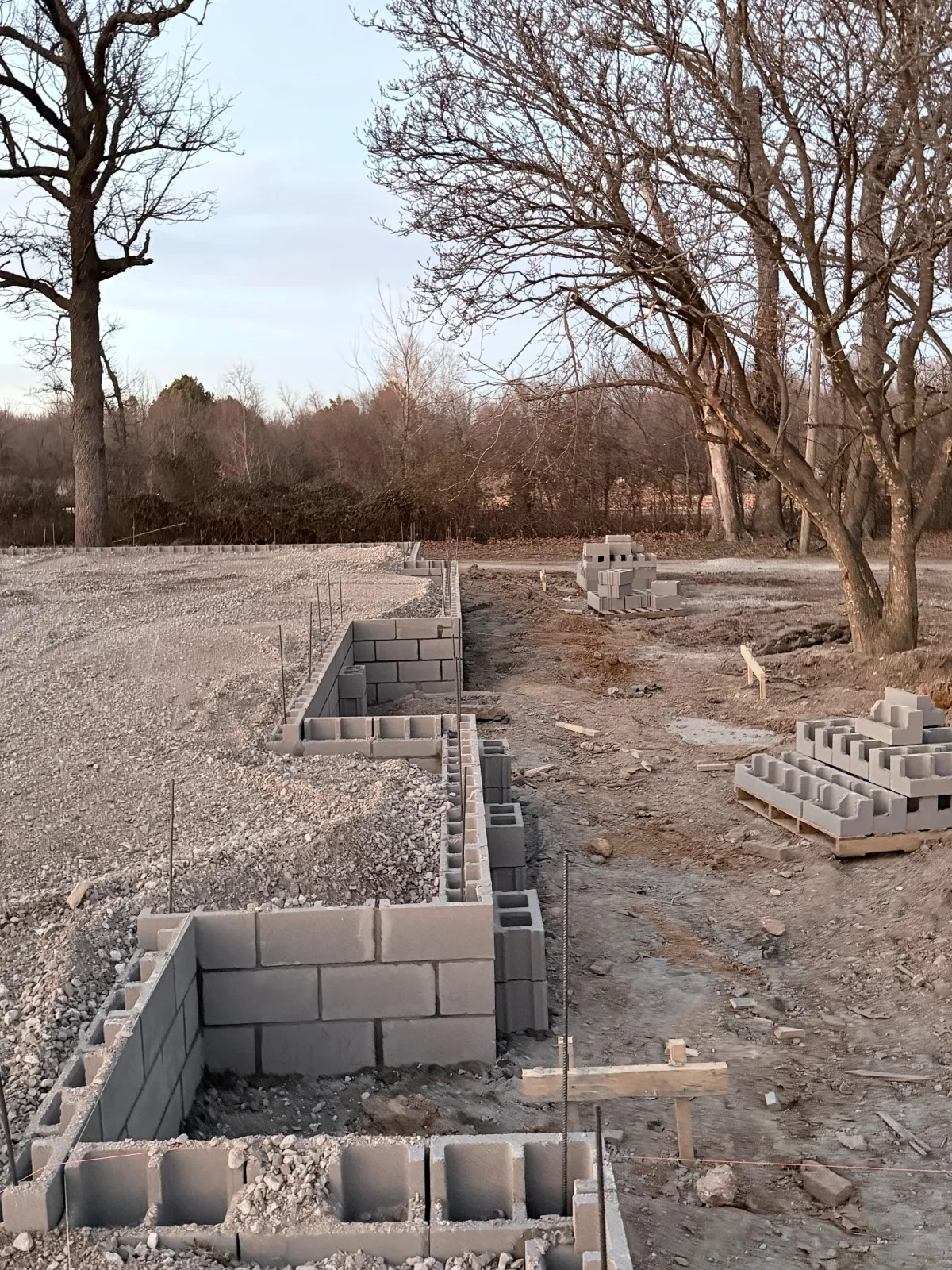 Concrete foundation walls with reinforced rebar installed by TRS Concrete & Hardscapes LLC in Springdale AR