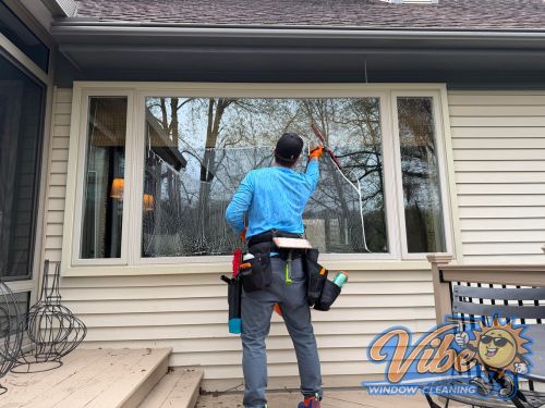 Window Cleaning in WEST BLOOMFIELD, MI
