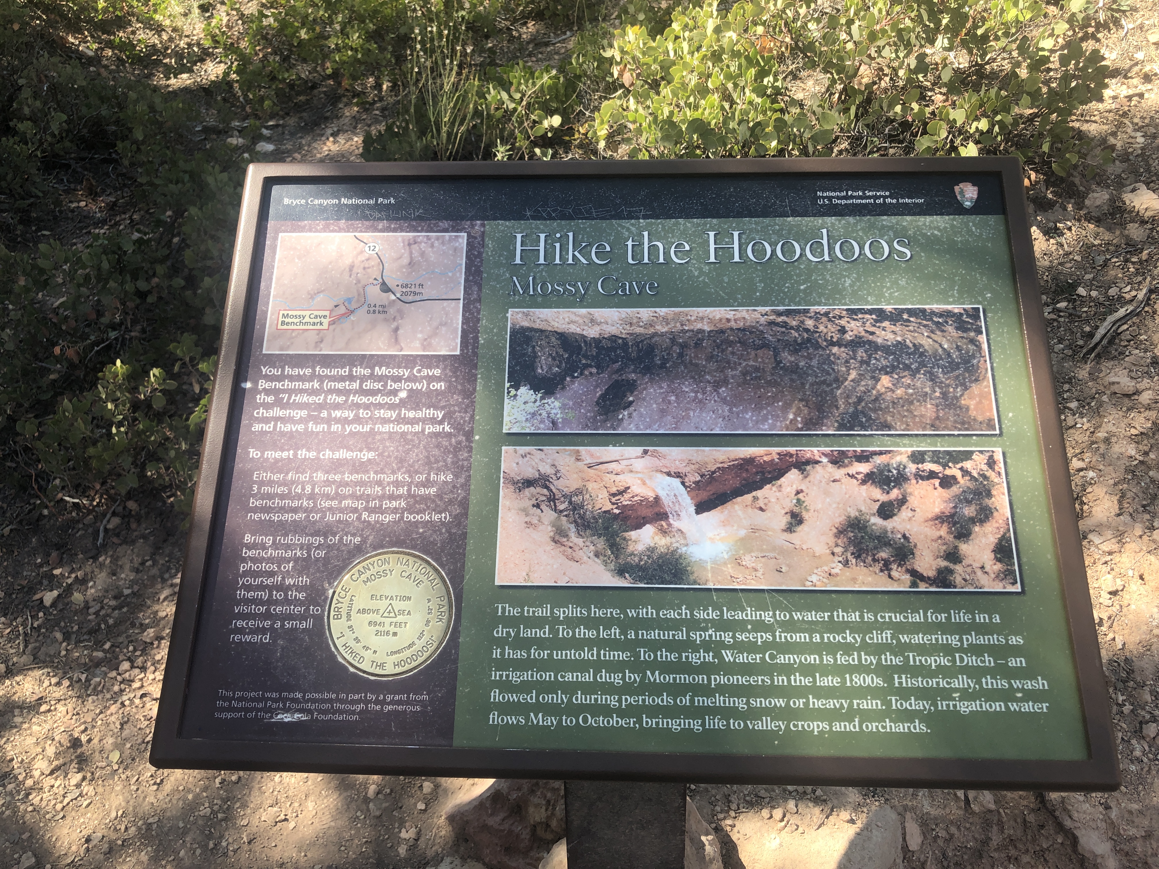 Hike the Hoodoos Mossy Cave