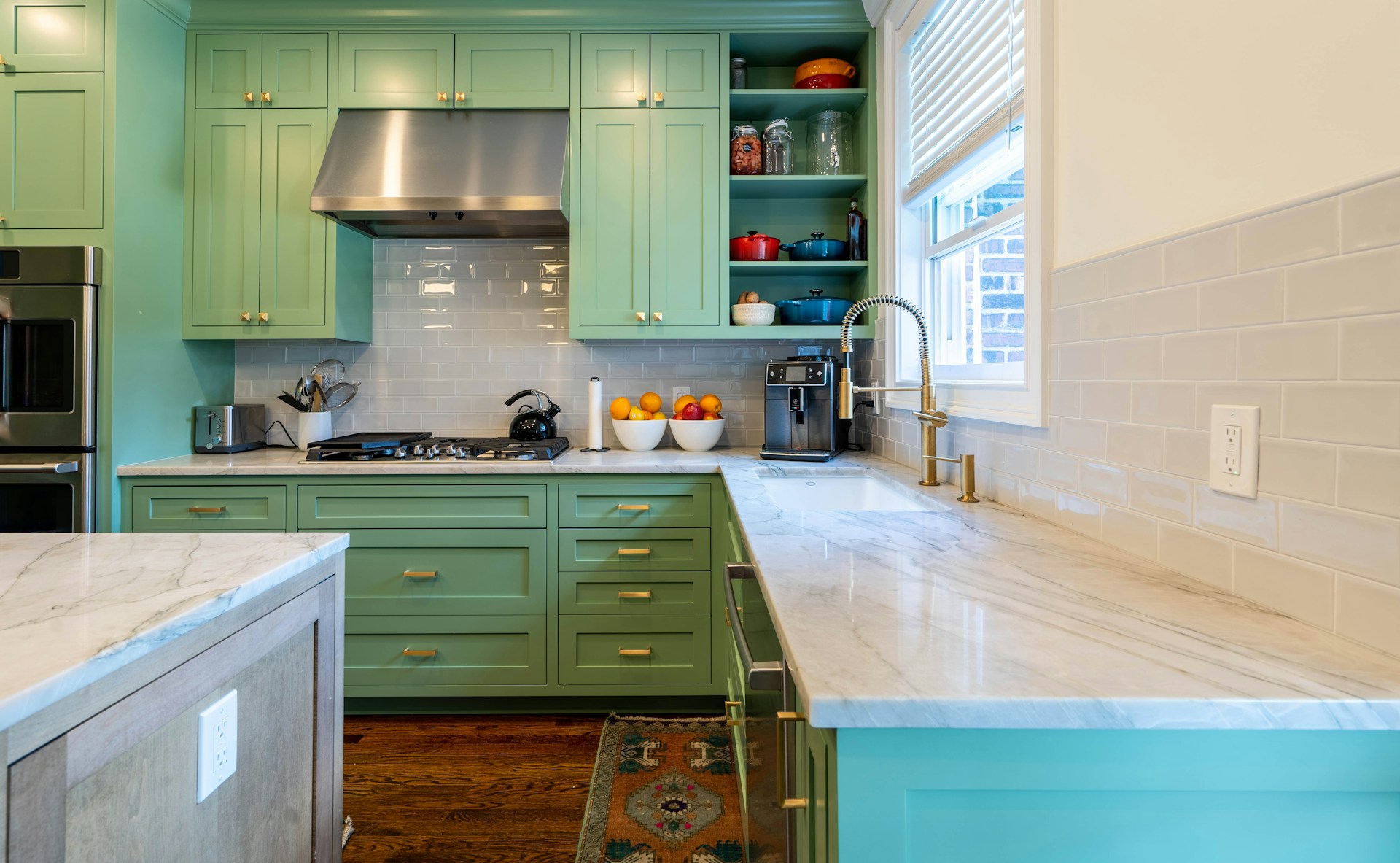 Choosing Kitchen Paint That Survives Paradise Humidity