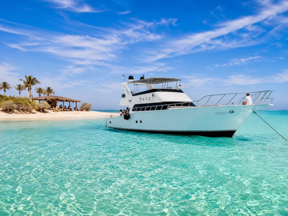 Luxus yacht a tengeren