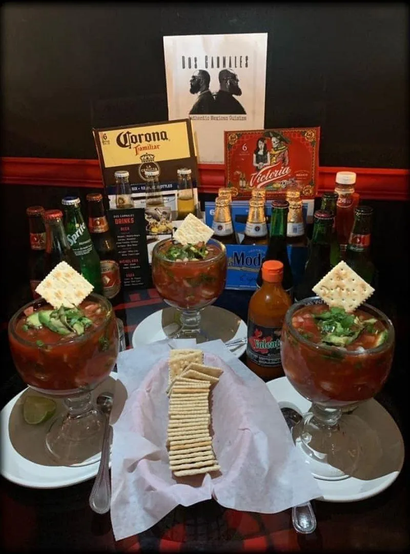 Dos Carnales Package