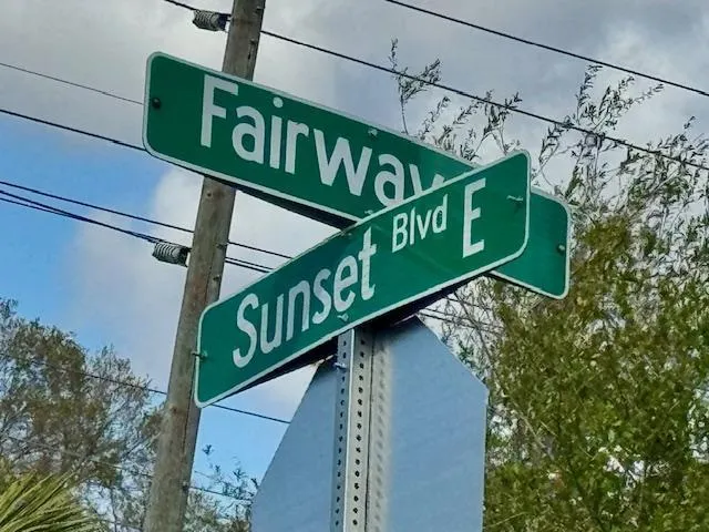 Vacant Buildable residential lot at 4921 S Fairway Dr in Punta Gorda, Florida