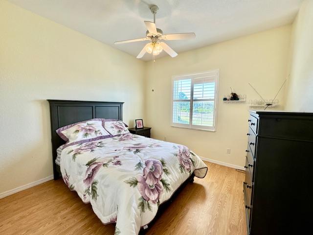 Guest bedroom in Punta Gorda home