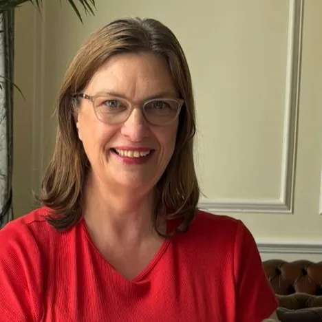 Jo Hayns