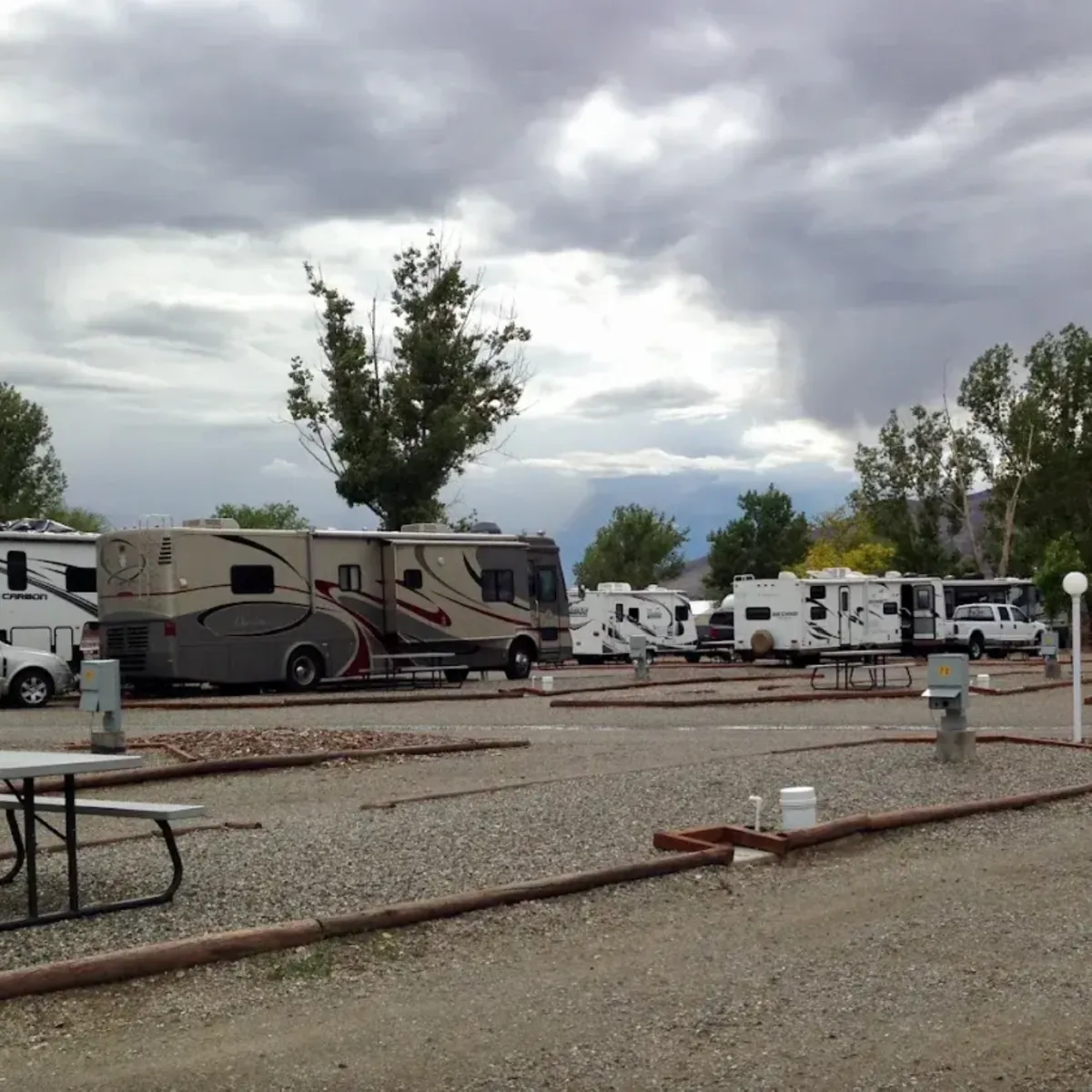 Spacious big rig rv sites at silver state rv park