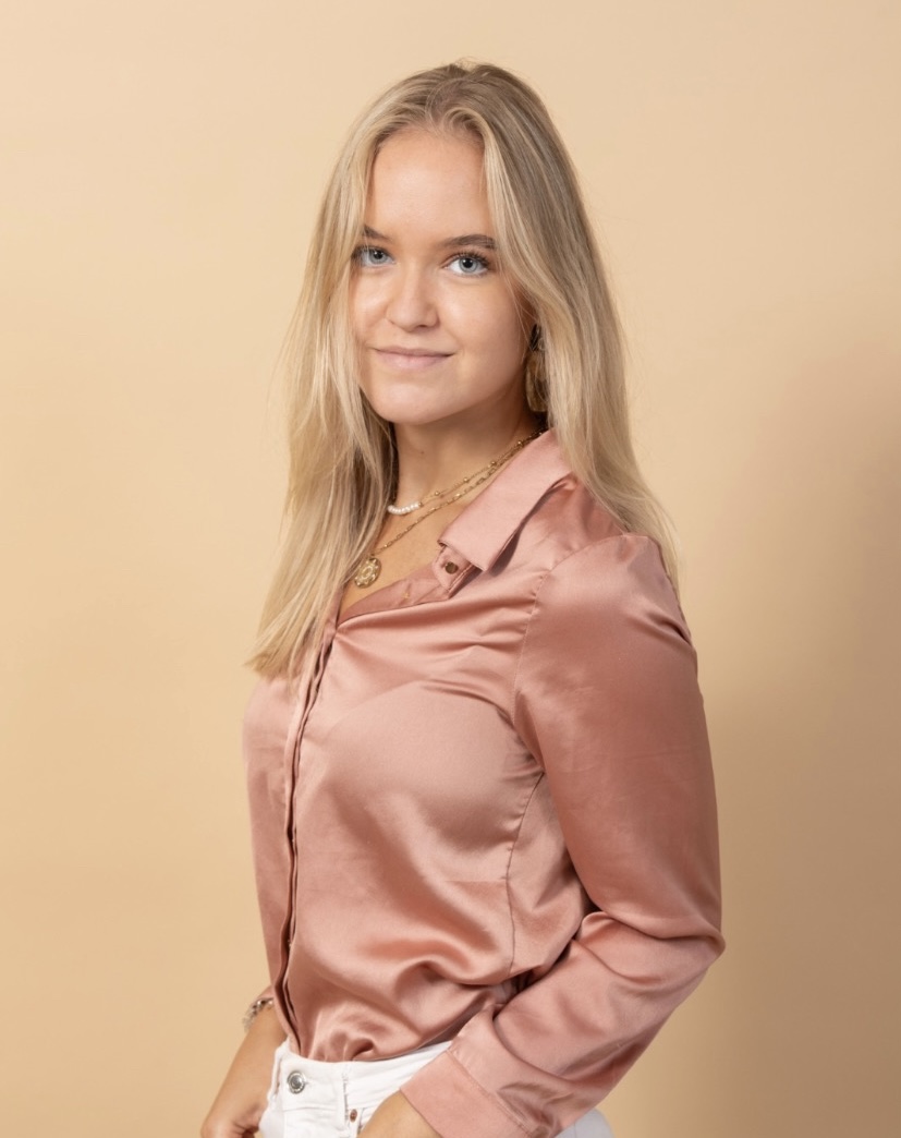 Portret van Anna, oprichter Get Connected Agency