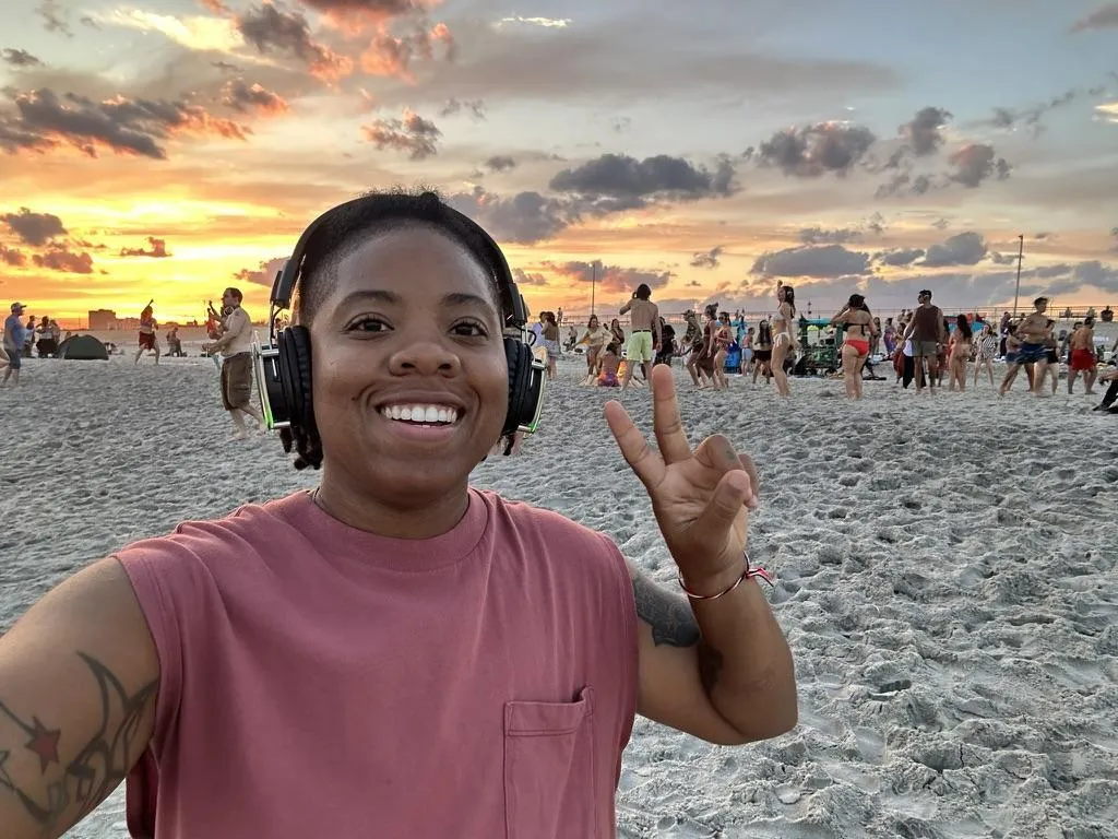 destinē the leader at the beach in queens new york