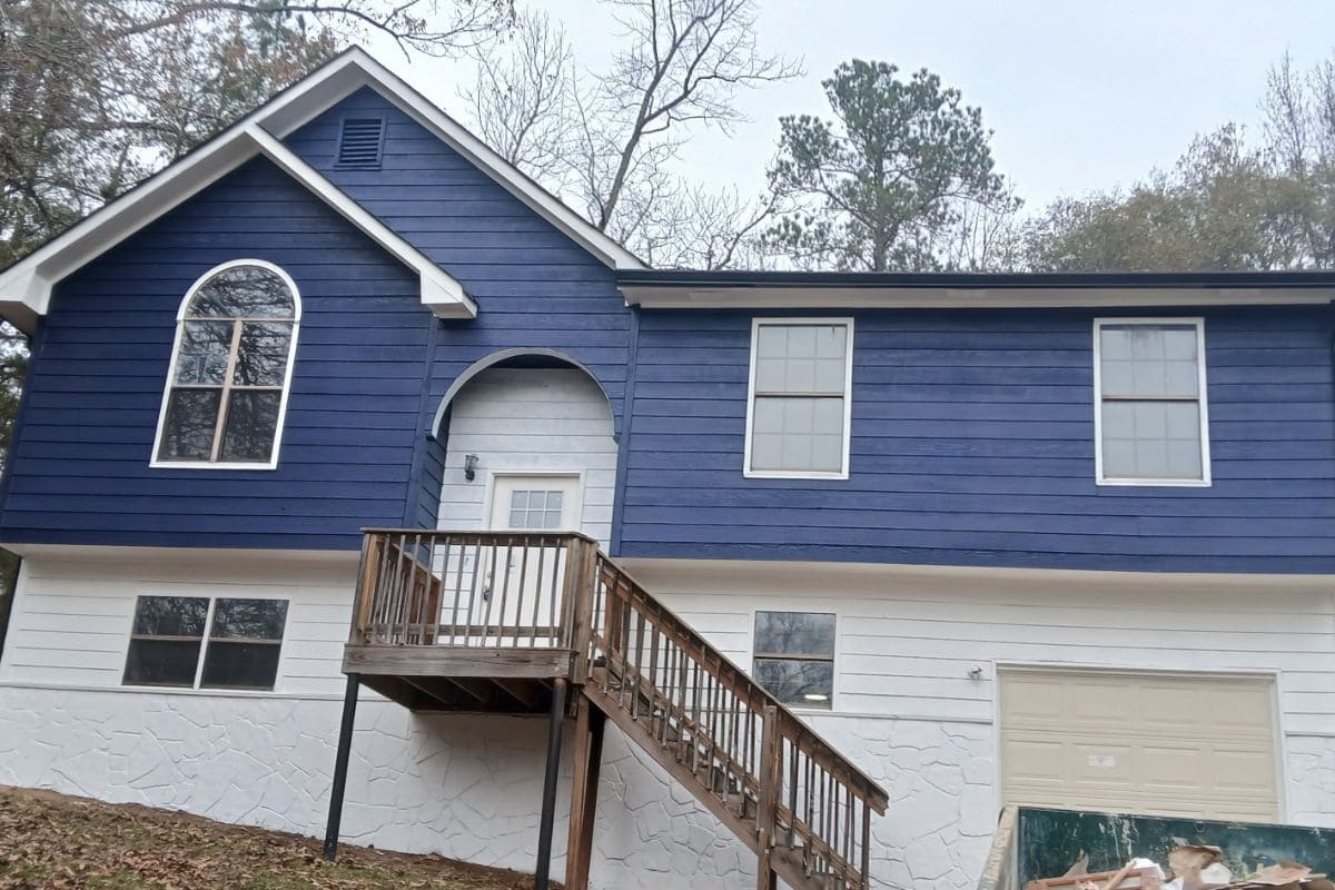 Exterior House Painting in Calhoun