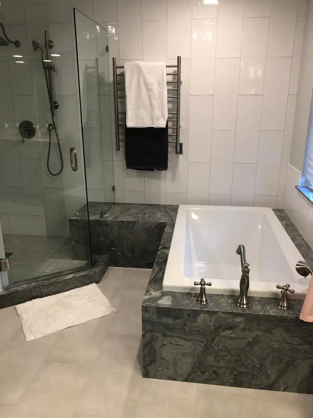 a close up of a bunch of different colored ties