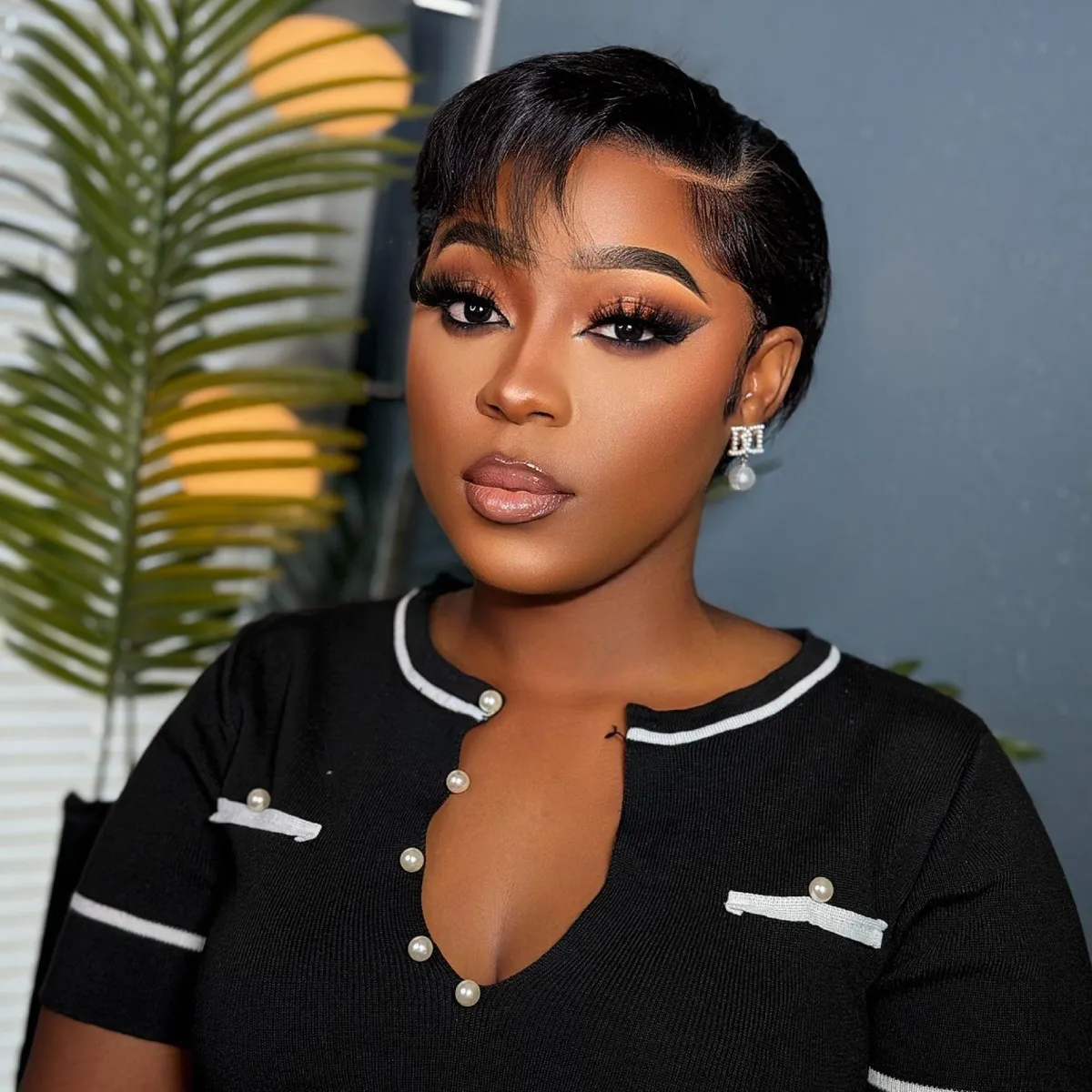 Full Glam makeup by JB's Dazzle in Hyattsville, Maryland with bold eyes, flawless skin, and luxury finish.