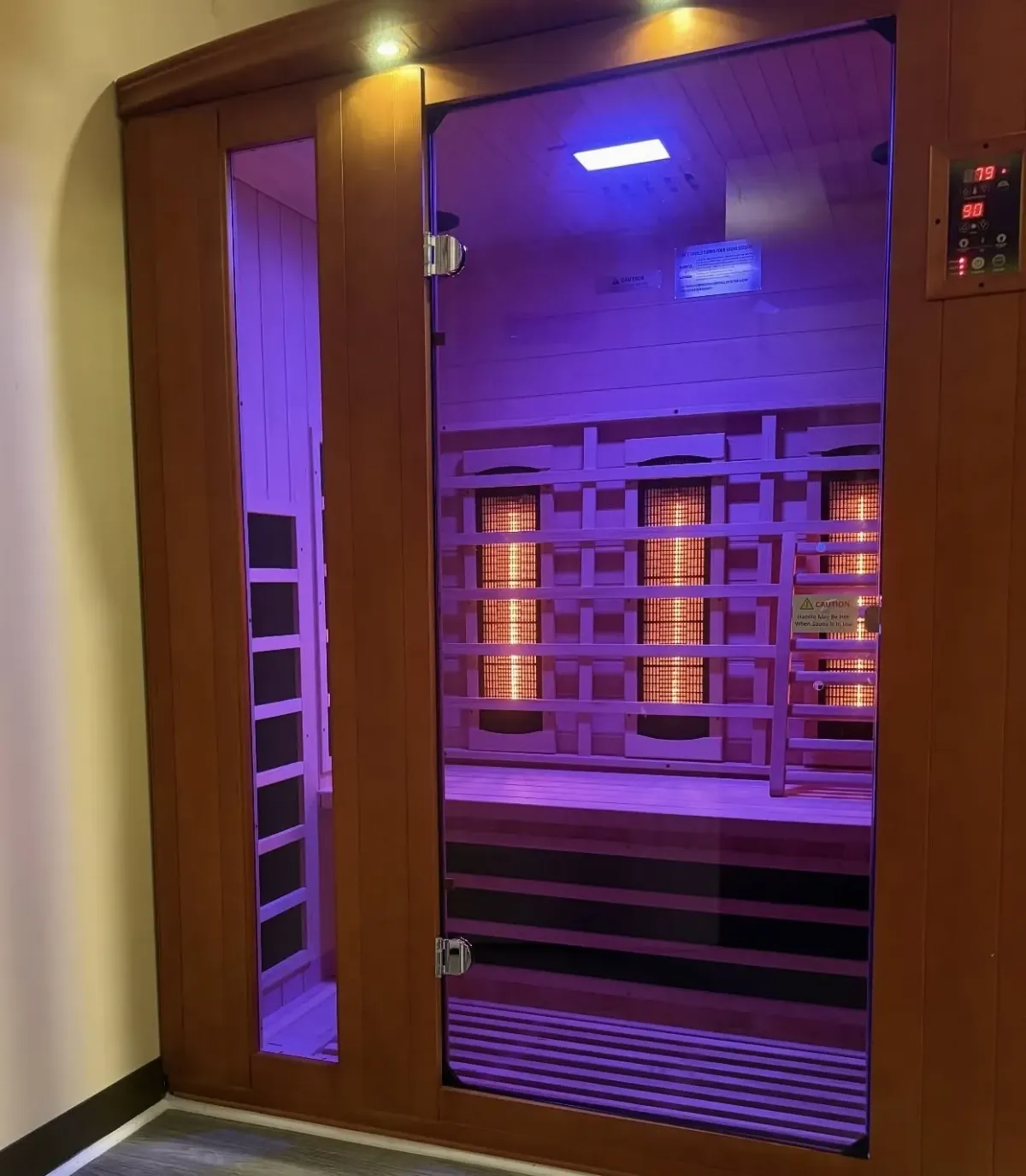 Spring Massage & Wellness: Infrared Luxury Sauna