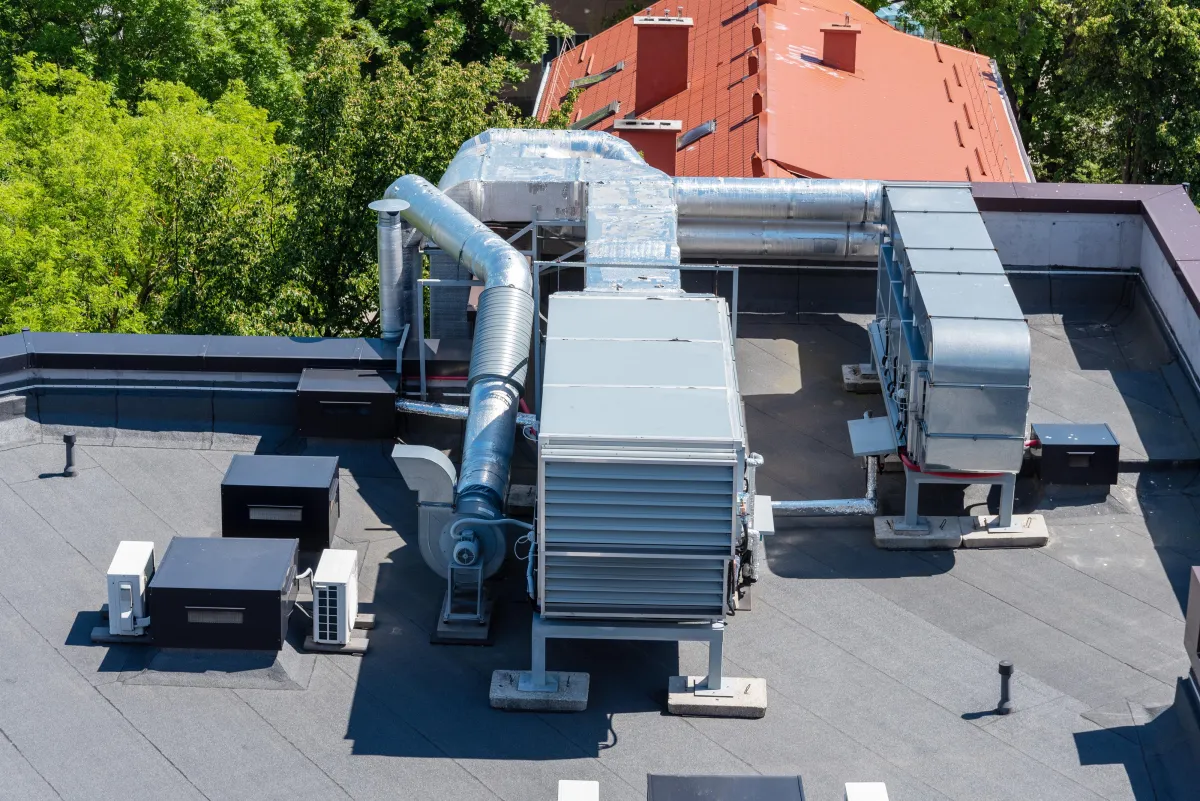 Commercial roofing services by Reese Roofing for local Florida business.