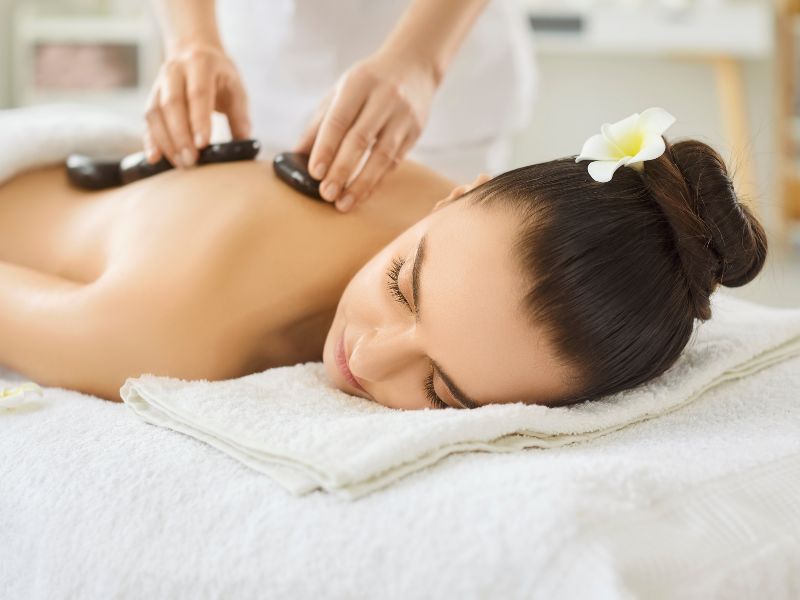 Hot Stone Massage in Hollywood
