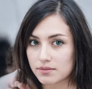 Laura M