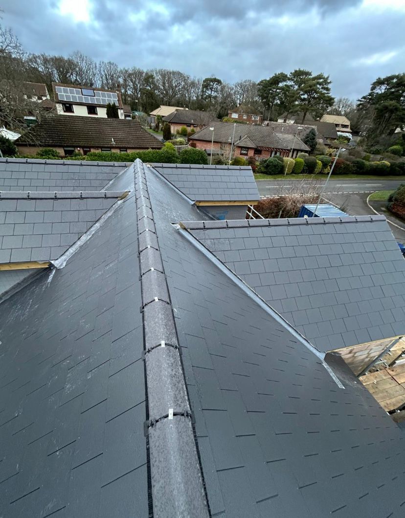 Flat roof waterproofing system installed
