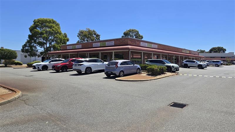 Exterior view of a CVSO location entrance in Perth with clear signage, soft daylight and accessible entryway.