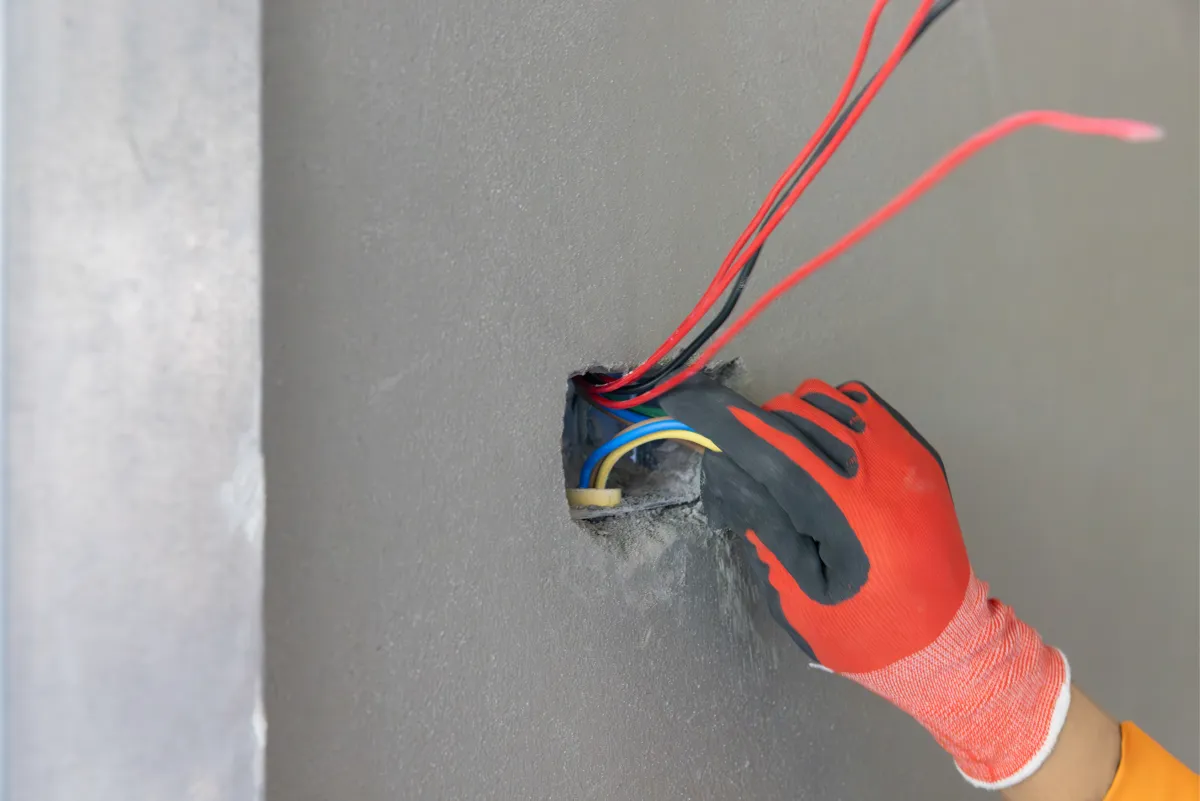 Volledige elektriciteitsrenovatie Reno-Adhamo