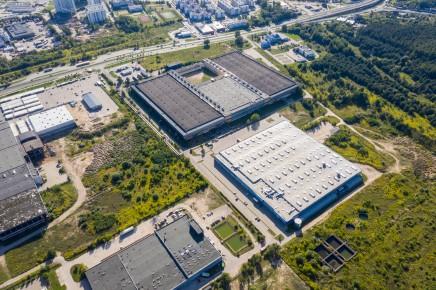 Industrial Units & Warehouses