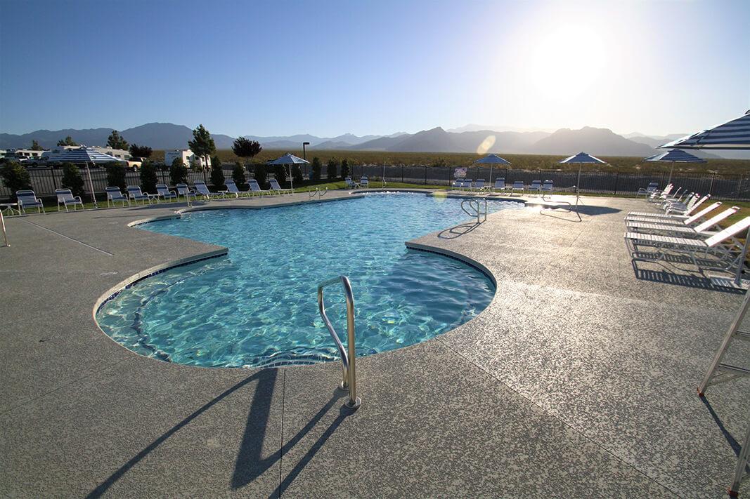 Pahrump Concrete builds and installs pool