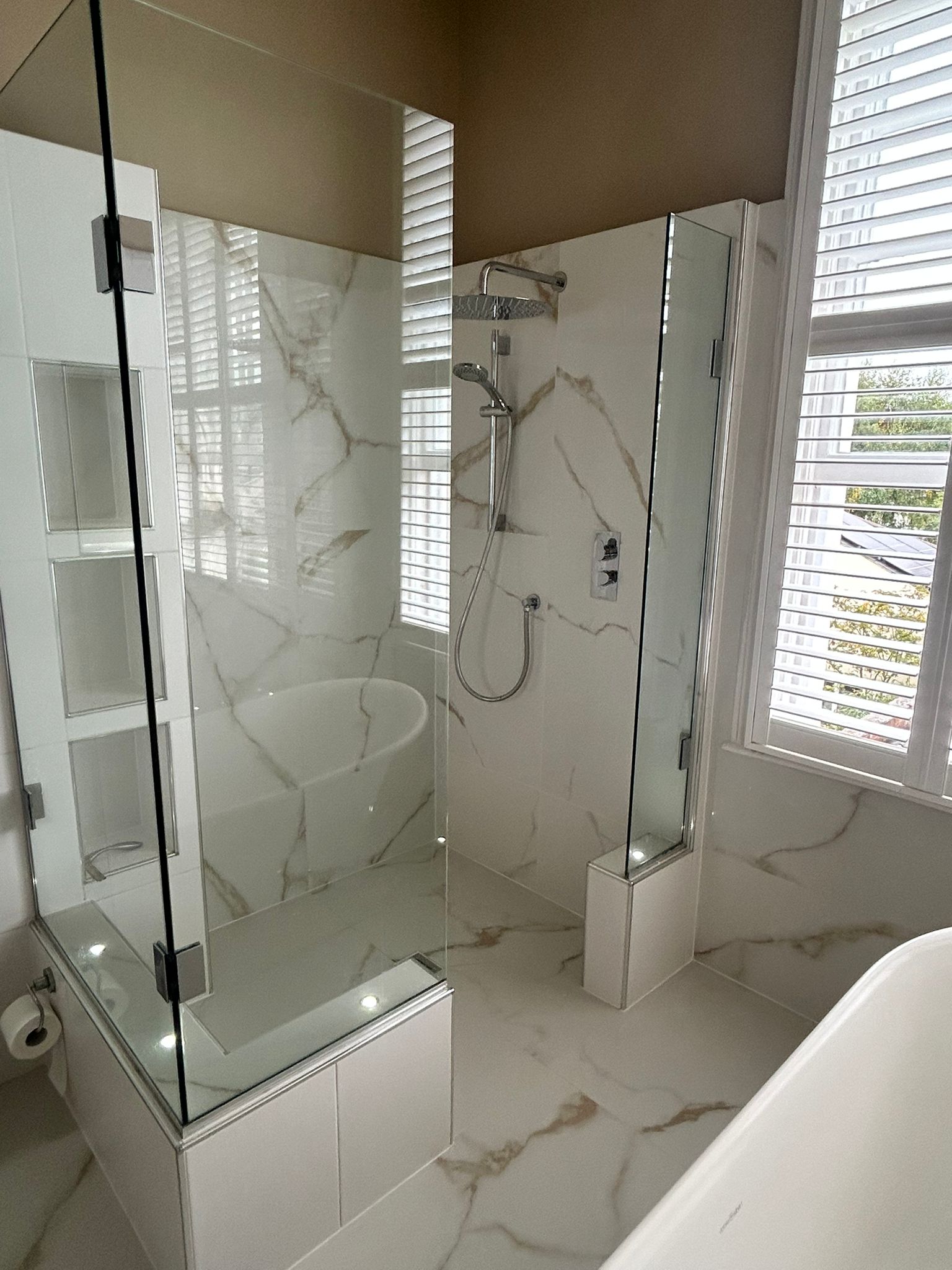 Premium Wet Room Installations for Homes & Luxury Interiors in evesham