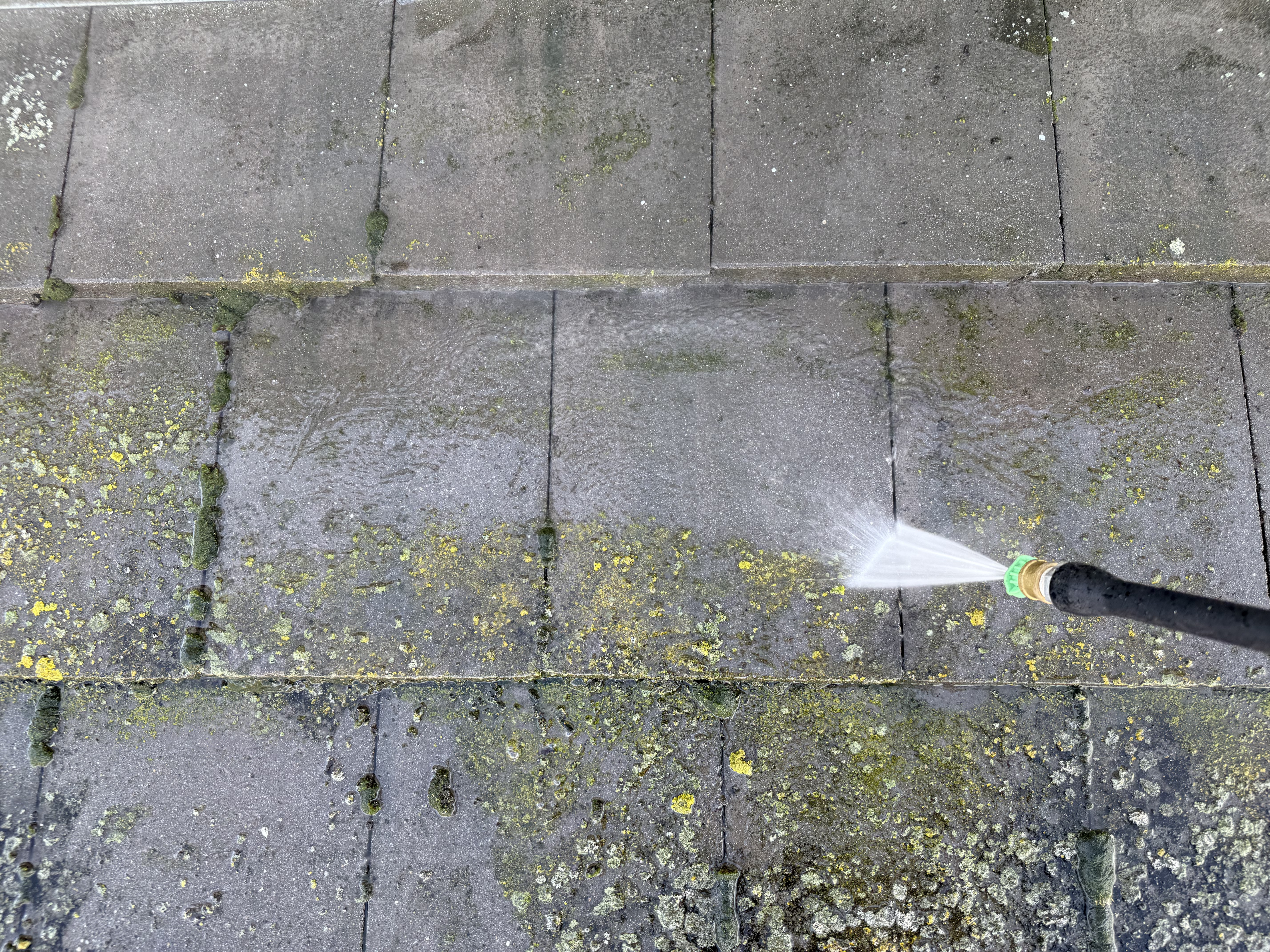 Clean sliding glass doors pool view residential window cleaning results Solano County Teodor Window Solar Cleaning