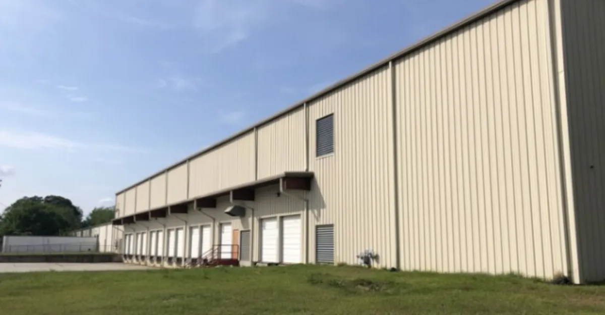 GSW 3PL Orangeburg South Carolina warehouse exterior — 140,000 sq ft East Coast fulfillment and distribution facility near Port of Charleston