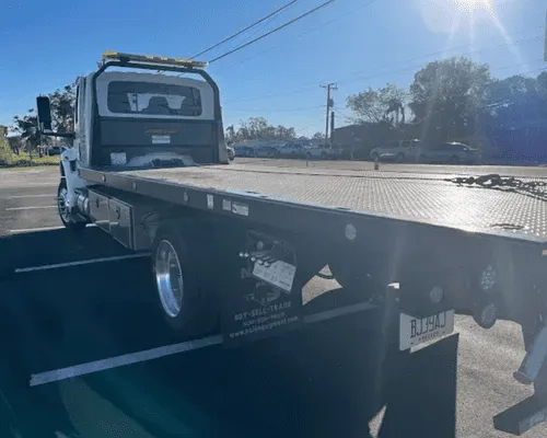 Flatbed Towing in Bradenton