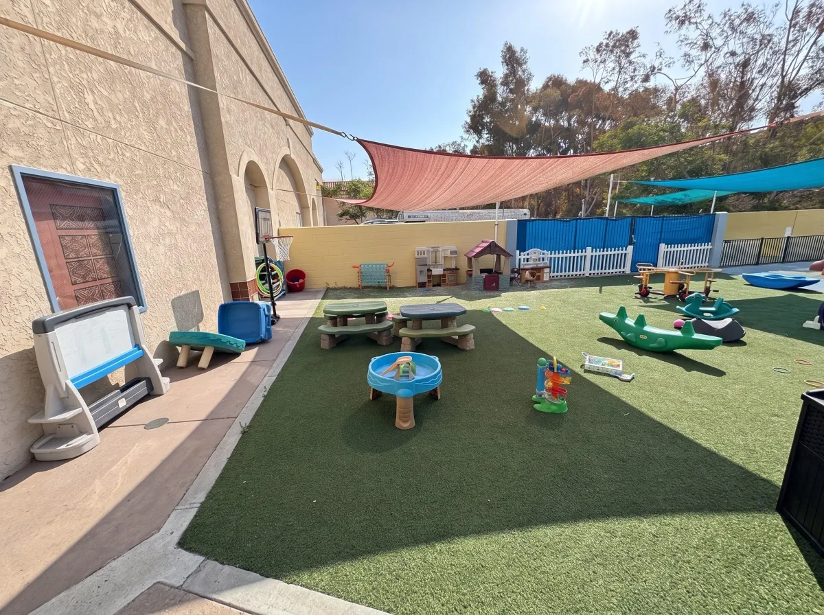 Shaded turf playground at Sunny Cove Preschool Oceanside