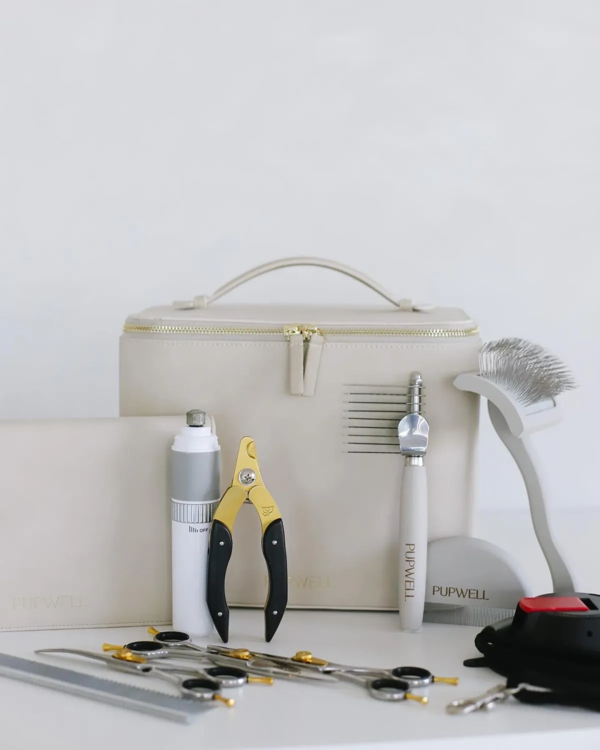 PUPWELL GROOMING KIT