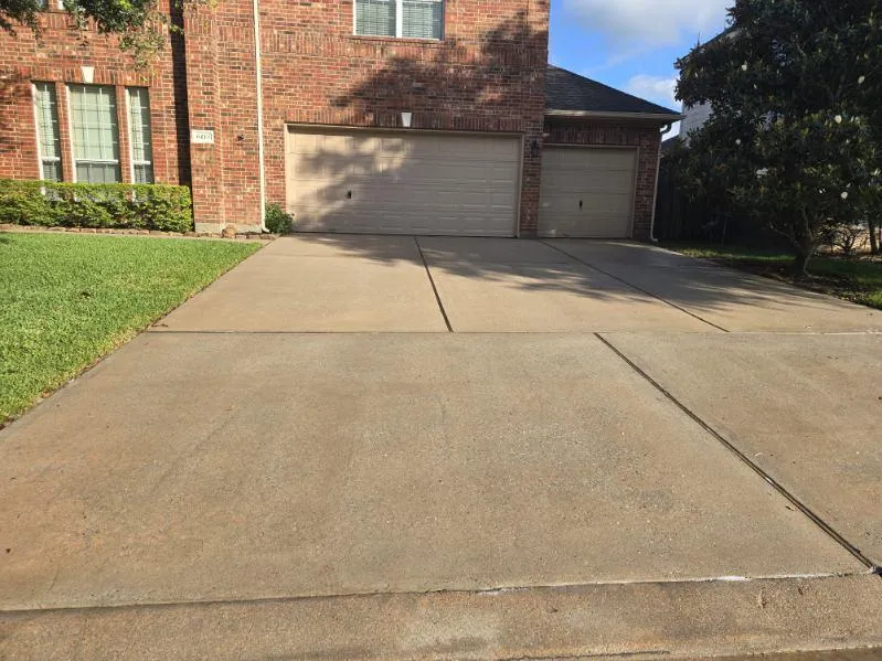 Commercial Exterior Cleaning Houston