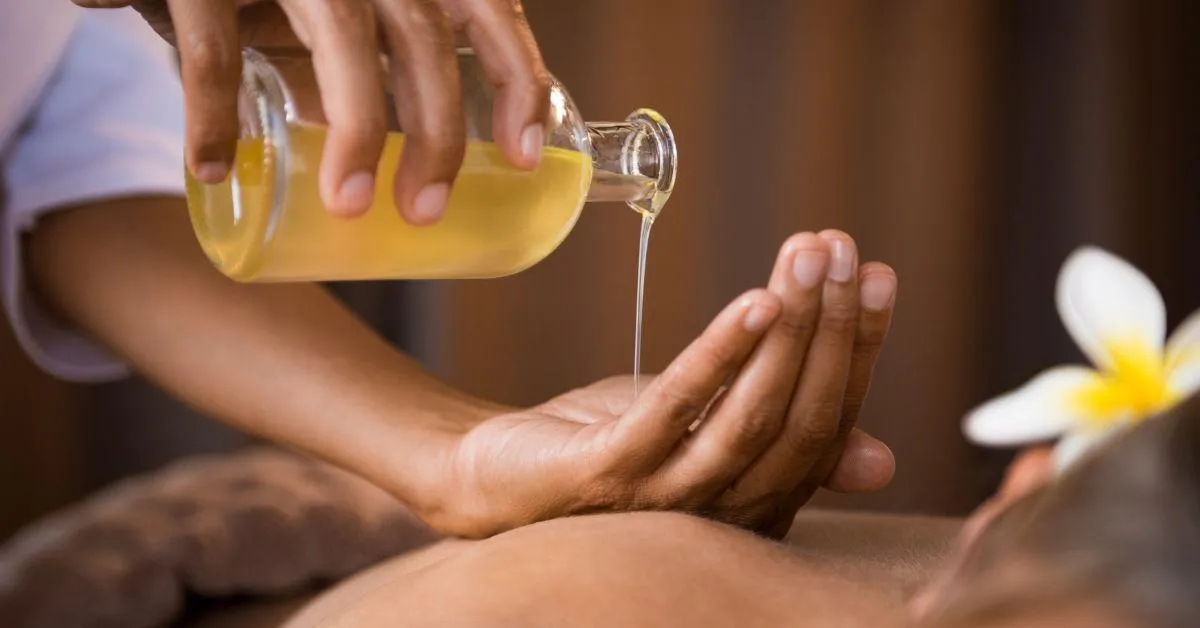 Aromatherapy massage using lavender oil for stress relief