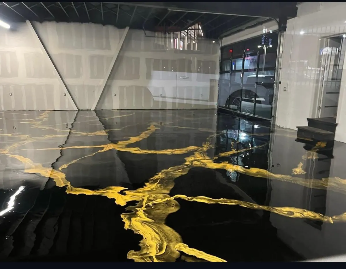 Image of black and gold metallic marble epoxy
