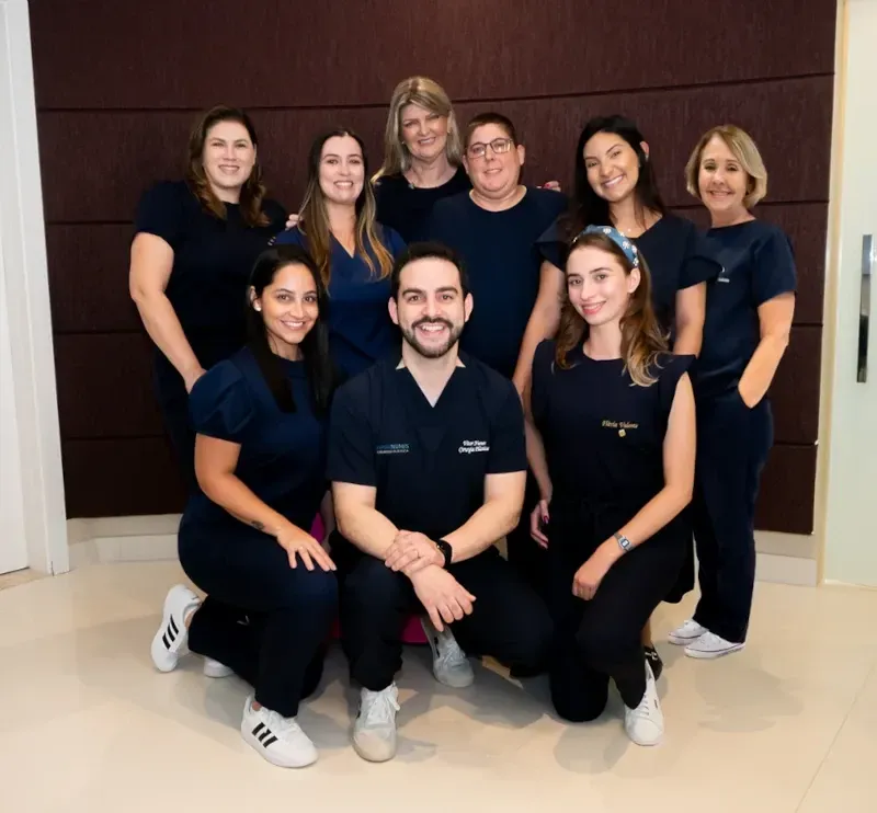 Dr. Vitor Nunes