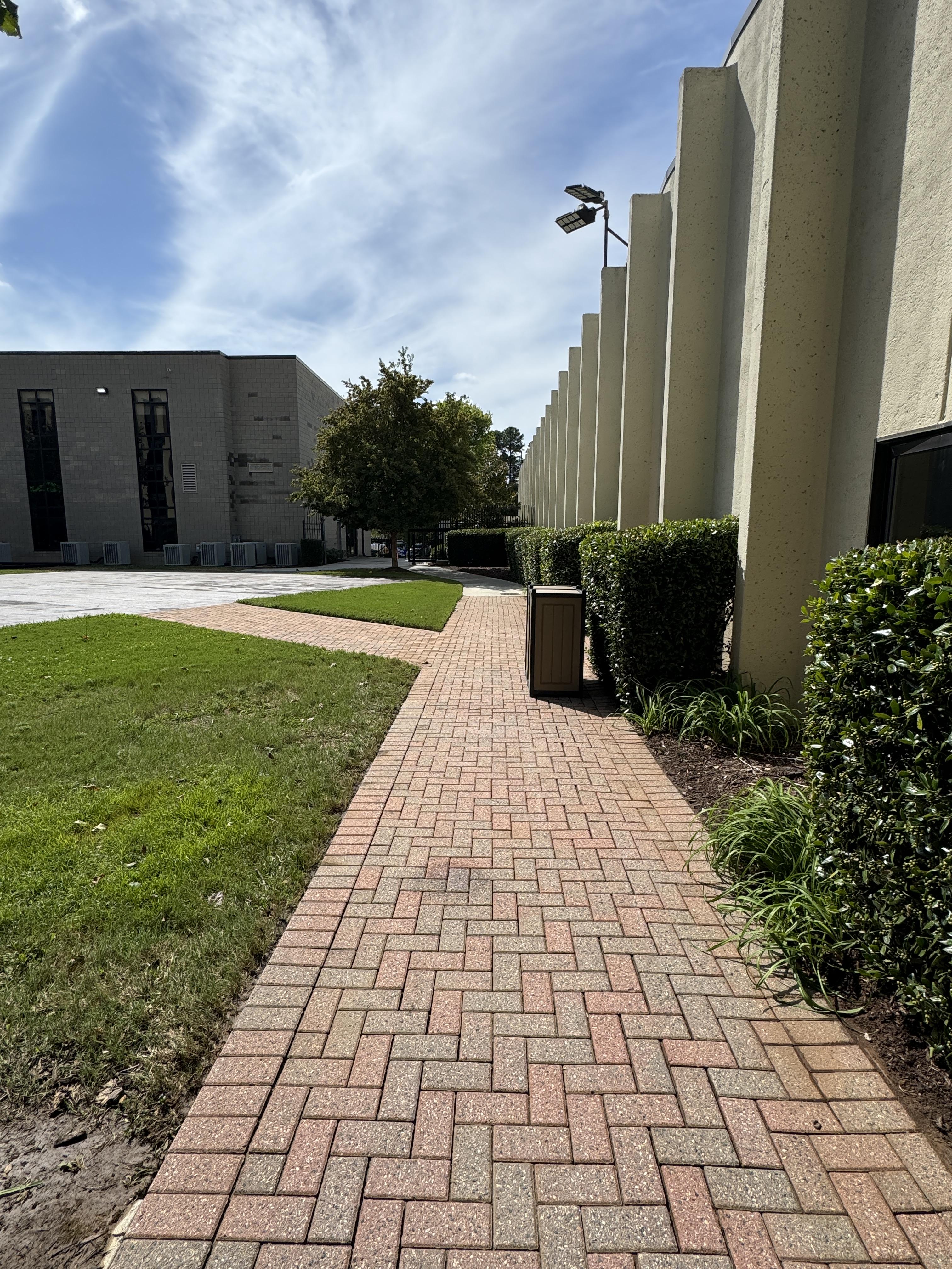 Commercial pressure washing Holly Springs NC