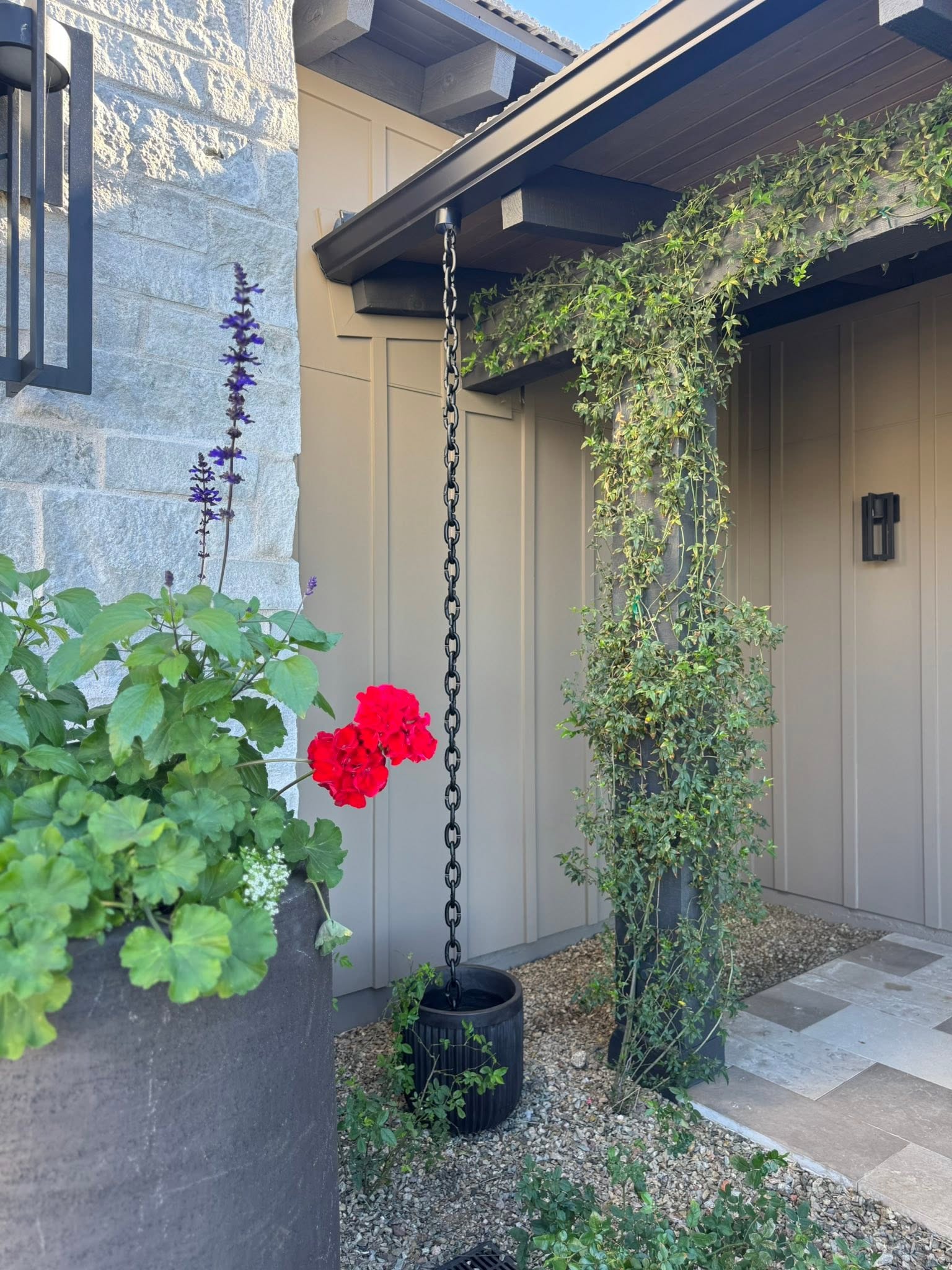 4 Signs an Older Phoenix Home Needs Gutter Work